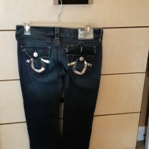 Jeans - Picture 2 of 3